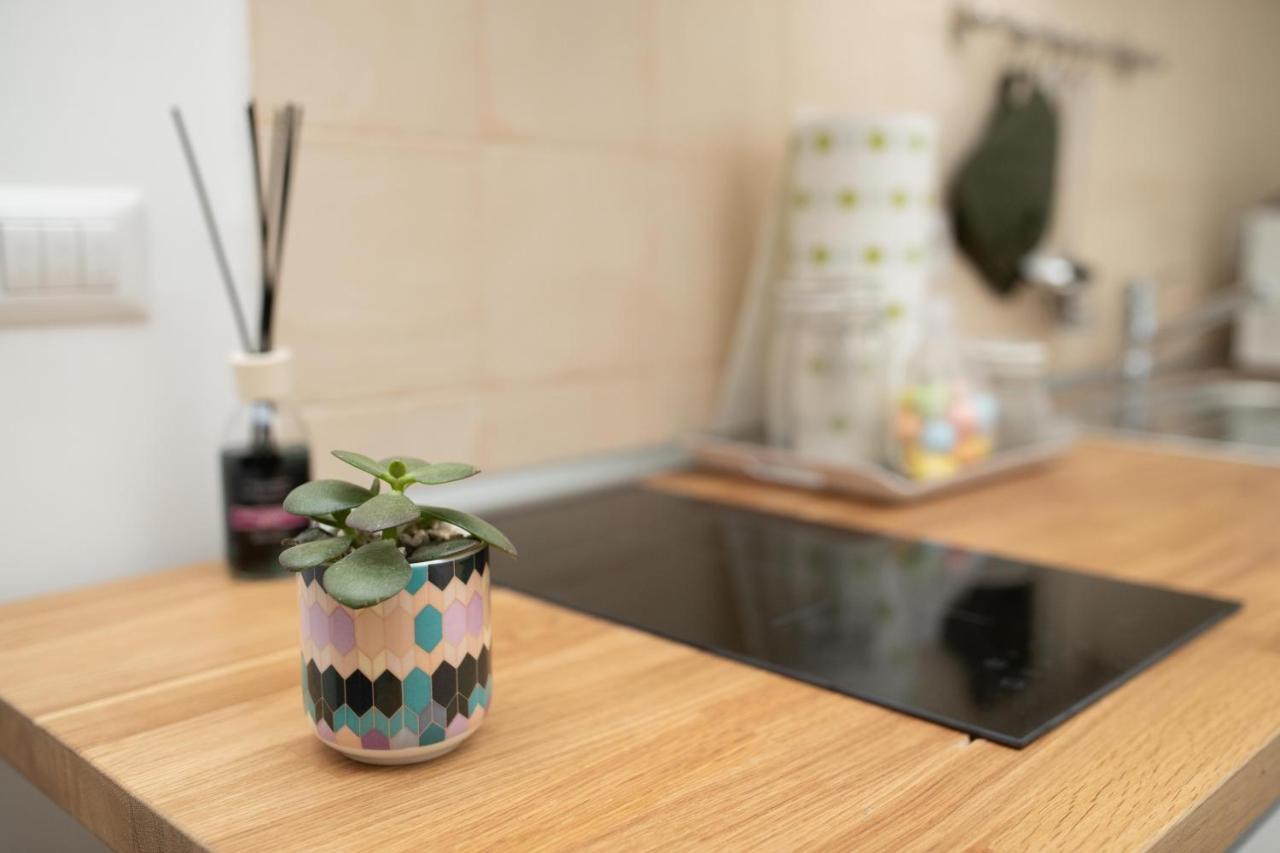Municipiohouse-84 By Dimorra Apartment เนเปิลส์ ภายนอก รูปภาพ