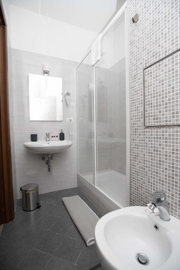 Municipiohouse-84 By Dimorra Apartment เนเปิลส์ ภายนอก รูปภาพ